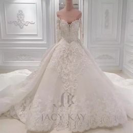 Luxury Ball Gown Arabic Wedding Dresses Off The Shoulder Lace Appliqued Sequins Bridal Gowns Vintage Cathedral Train Plus Size Wedding Gown