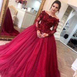 Vintage Burgundy Prom Ball Gowns Off The Shoulder Floral-Applique Long Sleeves Formal Party Dress Tulle Sweep Train Plus Size Evening Dress