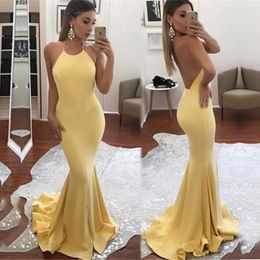 Unique Designer Yellow Mermaid Prom Dresses Real Simple Long Train Party Gowns Sexy Backless Halter Prom Gowns Vestido de festa