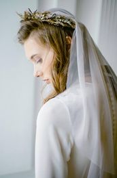 Waltz Length Wedding Veil Champagne White Ivory One Layer Bridal Veil Cut Edge With comb 191a