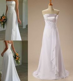 Neuerste weiße elegante A-Linie trägerloser Chiffon Brautkleider 2017 Applikes Perlen Schnürung Plus Size Wedding Party Brautkleider B269n