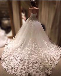 Ball Gowns Wedding Dress 2022 Handmade Butterfly Sweetheart Cathedral Train Dainty Bridal Wedding Gowns Dresses vestido de noiva236W