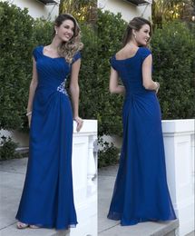 Royal Blue Modest Bridesmaid Dresses Long With Short Sleeves Chiffon Pleats Beads Formal Evening Wedding Party Dresses