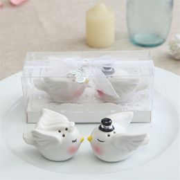 Free Shipping 100PCS(50SETS) Happily Ever After Bride and Groom Love Birds Salt and Pepper Shaker Wedding Favours Engagement Gifts Supplies