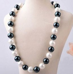 12MM black white shell pearl necklace 18"