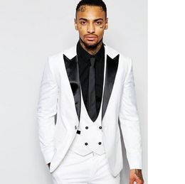 New Groomsmen Peak Black Lapel Groom Tuxedos Men Suits Wedding Best Man suit three-piece(Jacket+Pants+Tie+Vest) three piece