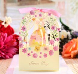 100pcs Hollow Bride Groom Flower Candy Box Chocolates Boxes With Ribbon For Wedding Party Baby Shower Favour Gift