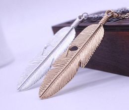 2017 Hot sale Womens Feather Pendant Necklace Retro Long Chain Necklace Silver Gold Plated Sweater Chain leaves clavicle chain