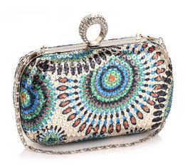 Shinny Bling Sequins Colorful Bridal Hand Bags Hot Style Fashion Love Heart Women Clutch Bags For Party Evenings Formal
