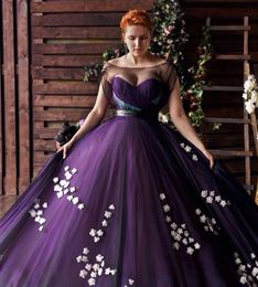 Stylish Purple Plus Size Prom Dresses Floral Applique Sheer Bateau Neck Evening Gowns A-Line Sweep Train Tulle Formal Dress