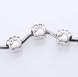 100PCS/lot Antique Silver Bear alloy paw print Charms spacer Beads For Jewellery Making 11x8mm hole 4.5mm