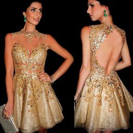 Sexy Open Back Short Prom Dresses Gold Lace Applique Sheer Neck Mini Party Gowns Sleeveless Cocktail Homecoming Dress Custom Made