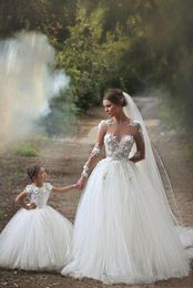 Cinderella Flower Girls Dresses Special Occasion Kids Lace First Communion Gowns White Mother And Daughter Matching Wedding Dresses