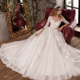 Lace 3 4 Sleeve Long Sleeves Buttons Front Wedding Dresses with Beading Sash Ball Gown Floor Length Applique Lace Bridal Gowns