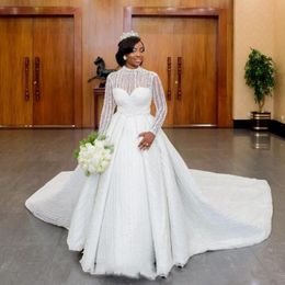 Saudi Arabia Long Sleeves Wedding Dresses 2018 High Neck Lace A Line Bridal Gowns Court Train Custom Made Dubai Wedding Vestidos