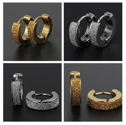 2017 hot Selling 4mm Stainless steel matte Stud earrings for men Earrings The ear clip Titanium earrings Gold silvery
