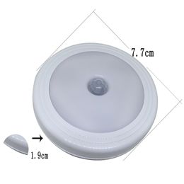 LED PIR Sensor NightLight High Brightness Low-power Human Sensor and Light Control No Connexion battery sensor lamp