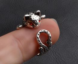 2017 hot sales Retro Red eyes Lucky Cat Retro Thai silver Opening Ring fashion Female models Kitty ring Jewellery