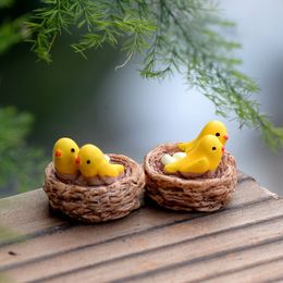 Mini nest with birds garden decorations fairy garden miniatures gnomes moss terrariums resin crafts figurines for home decoration accessories