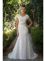 Champagne Lace Vintage Mermaid Modest Wedding Dresses With Cap Sleeves Couture Custom Made Bridal Gowns Modest New Hot Vestido De Noiva