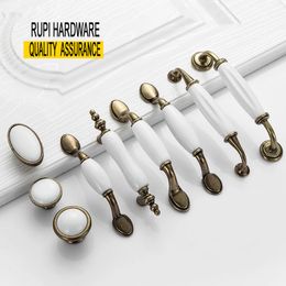 Cheap White Base Cabinets