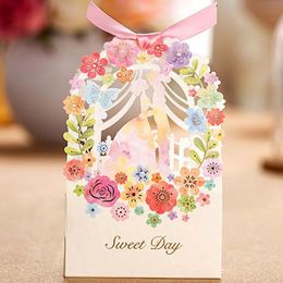 new Romantic Wedding Gift Box Elegant Luxury Decoration Flower Bride Laser Cut Party Sweet Favours Wedding Paper Candy Box