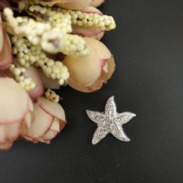 100pcs/ 21mm Flat Black Small Size Starfish Sea Star Brooch Pin Silver Tone Clear Rhinestone Crystal Brooch Ocean Animal Wedding Party Pins