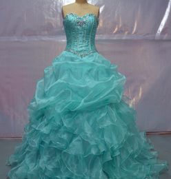 2018 New Elegant Ball Gowns Mint Green Quinceanera Dresses With Beads Crystals Lace Up Sweet 16 Dresses 15 Year Prom Gowns Stock 2-16 QS1033