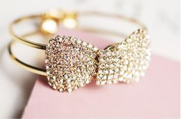 Luxury Diamond Bow Bangle Bridesmaid Bridal Wedding Jewelry Crystal Rhinestone Bangle Crystal Diamond Bracelet for Woman Party Gift