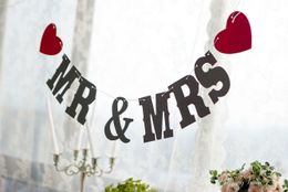 MR And MRS Decorations Wedding Photo Prop,Kraft Paper Wedding Party Banner,Rustic Country Wedding Banner Party Decorations