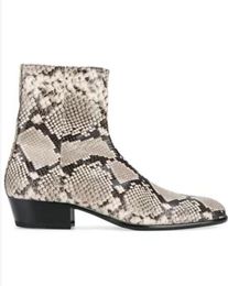 2017 new men snakeskin print leather boots high quality snake pattern booties male point toe low heel mujer botas party shoes bota male