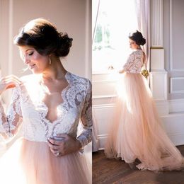 Splendido abito da sposa country taglie forti Una linea con collo trasparente Illusion Top in pizzo maniche lunghe Blush Pink Tulle Abiti da sposa aperti sul retro