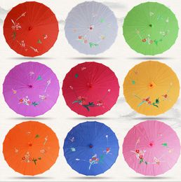 10pcs/Lot Assorted Colors Wedding Parasols Silk Parasol Oriental Bamboo Parasol Sun Umbrellas Bridal Accessories Floral Pattern Umbrella