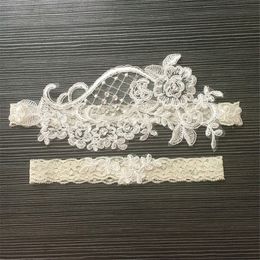 White Women039s Sexy Lingerie Garters Lace Belt Legs Ring Harness Women Wedding Garter bridal Flower Appliques Set2271266276O