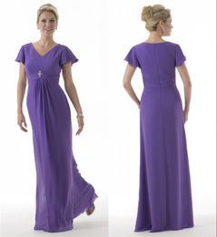 Simple Purple Long Modest Bridesmaid Dresses With Short Sleeves Chiffon Cap Sleeves V neck Wedding Guests Dresses Cheap Country