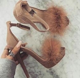 2017 fashion women chunky heel shoes open toe sandals ankle strap high heels platform gladiator sandals party shoes soft fur high heels