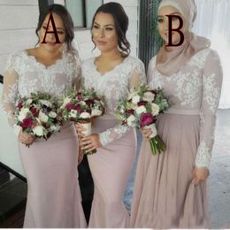 2021 Bridesmaid Dresses For Weddings Muslim V Neck Mermaid Long Sleeves White Lace Appliques Sweep Train Plus Size Formal Maid of Honor Gown