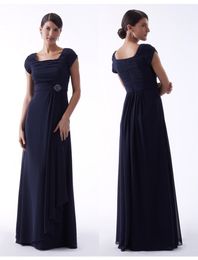 Dark Navy Blue Long Modest Bridesmaid Dresses With Short Sleeves Pleats Chiffon Country Custom Made Bridesmaids Dresses Wedding Party