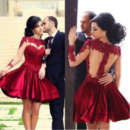 2019 Short Burgundy Formal Homecoming Dresses Lace Applique Crew Neck Tulle Long Sleeves Satin Prom A-Line Knee Length Cocktail Party Gowns