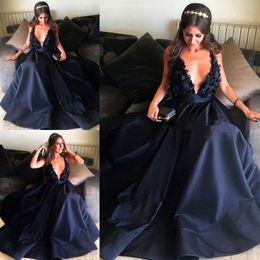 Dark Navy Blue Satin Evening Gowns Sexy Deep v Neck A Line Prom Dresses Saudi Arabia Formal Party Special Occasion Vestidos