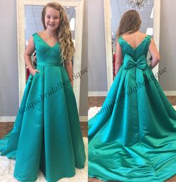 Little Girls Kids Pageant Dresses 2021 Deep V-Neck Hunter Colour Baby Girls Formal Party Birthday Dress with Bow Floor Length Pre Miss USA