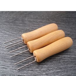 Corn cob holders fruit forks BBQ skewers stainless steel corns picks potato spike wood grip party fondue buffet fountain appetizer outdoors