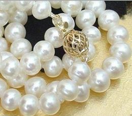 Exquisite 8-9mm white Freshwater cultured pearl necklace 18"