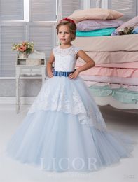 Vestidos de primera comunión para niñas 2019 Licor con fajín y apliques en la espalda con cordones Vestido de cumpleaños para niñas azul cielo claro de tul