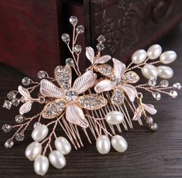 Handmade pearl combed wedding dress, diamond flower accessories, bridal ornaments