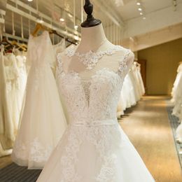 Charming Ball Gown Wedding Dresses Sleeveless Lace-up back Lace with Applique Custom made Plus Size Elegant Bridal Gowns