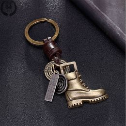 2018 Men vintage leather cowhide car alloy cool military boots keychain Shoes pendant purse bag key chain keyring trinket gifts