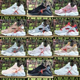Rabatt Huarache Regenbogen | 2019 Huarache Regenbogen im Rabatt Huarache Regenbogen | 2019 Huarache Regenbogen im