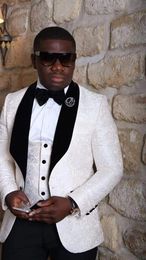 High Quality Groom Tuxedos One Button Ivory Shawl Lapel Groomsmen Best Man Suit Wedding Mens Suits (Jacket+Pants+Vest+Tie) J359