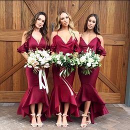 Red Simple Dark Mermaid Bridesmaid Dresses Ruffles Halter V Neck Long Pleats Hi Lo Formal Maid Of Honour Dress